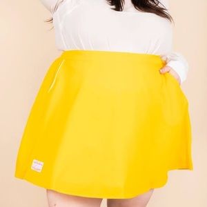 5x TUESDAY Bassen Clambake skirt Bright Yellow